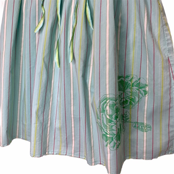 Old Navy Floral Tie Striped Layered Mini Skirt - Picture 2 of 15